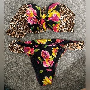 Victoria’s Secret swimsuit - top is 32C bottom is small